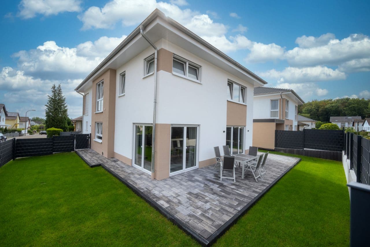 ImmoTeam Jakob — Mackenbach Family Homes