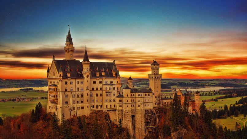 5 Extraordinary Adventures Await at the Majestic Neuschwanstein Castle in Germany